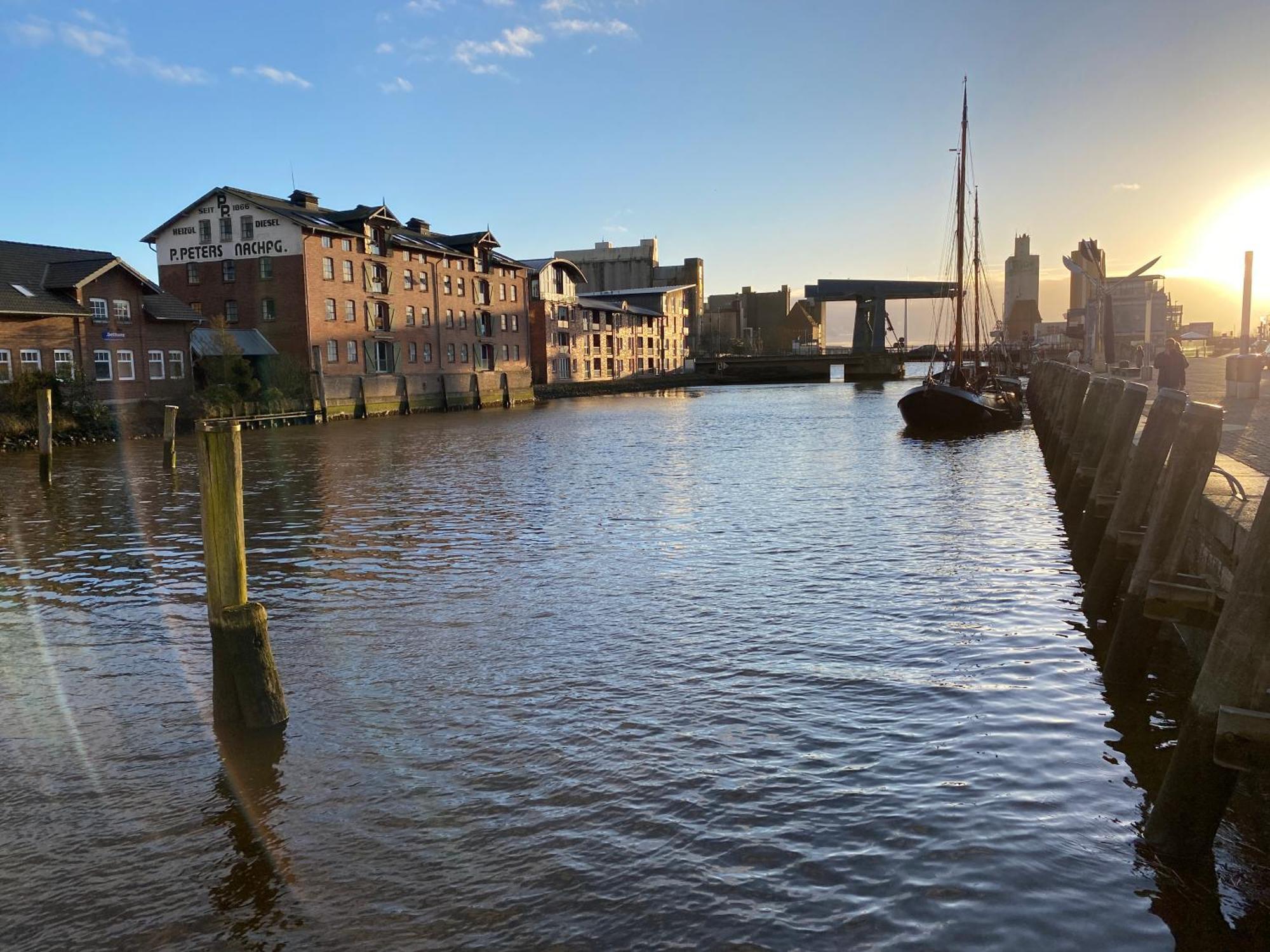Simmerdeis Am Hafen Husum  Exterior foto